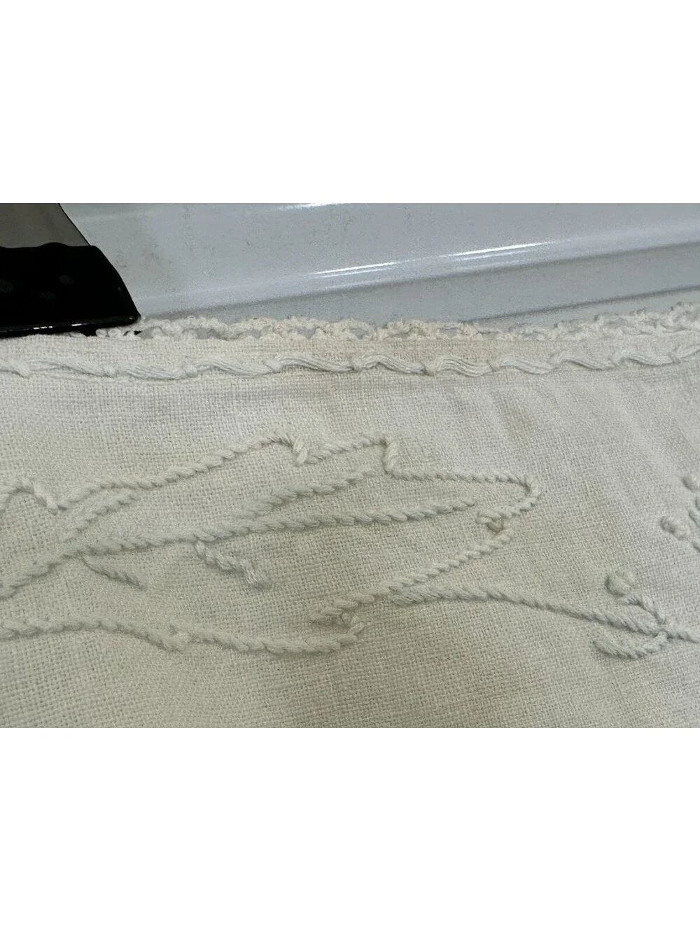 Vintage Embroidered Flower Floral Leaf Crochet Border Card Table Tablecloth Top